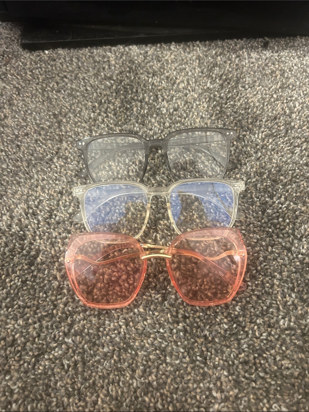 Set of 3 Oversized Fashion Sunglasses - Gray, Clear, Pink